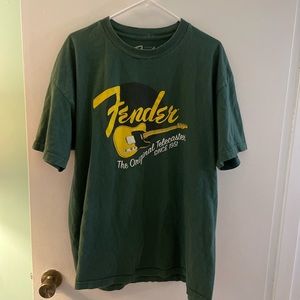 Vintage green guitar tee